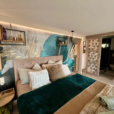 Szarvas Vendeghaz Apartamento *