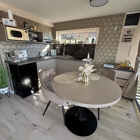 Szarvas Vendeghaz Apartamento *